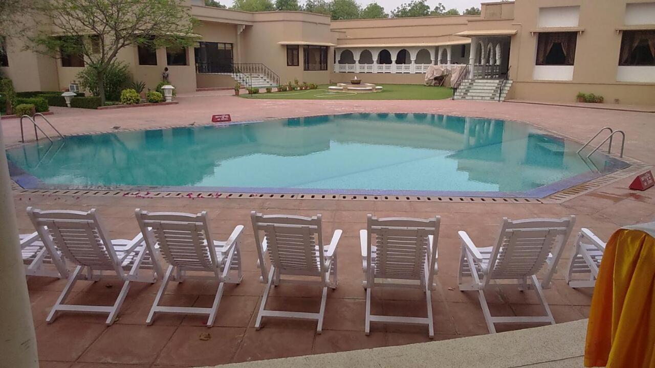 Heritage Resort Bikaner Luaran gambar